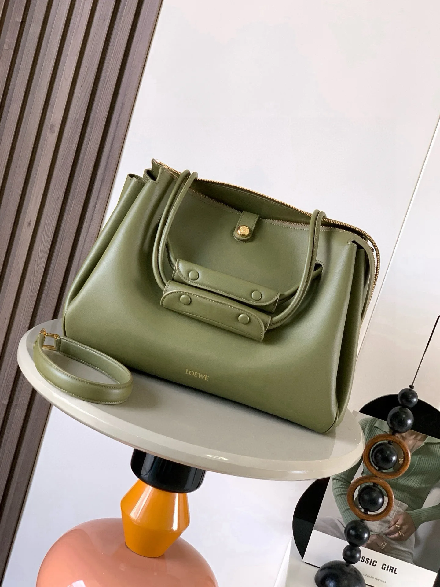 Loewe 9148 Soft Cowhide Leather Handbag Women s Crossbody Bag