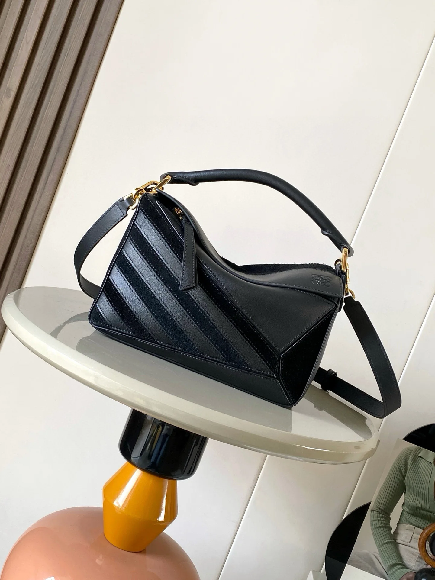 Loewe 9107 New Geometric Bag Women s Crossbody Bag Loewe 9107 New Geometric Bag Women s Crossbody Bag