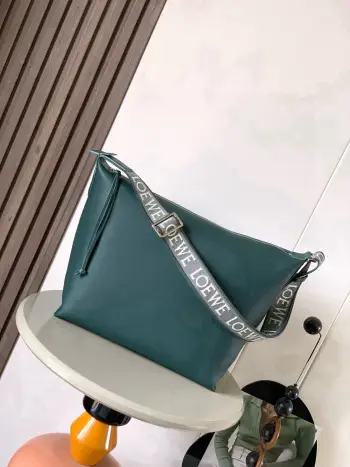 9010 Shoulder Underarm Bag Women s Crossbody Bag Replica Loewe womens bags