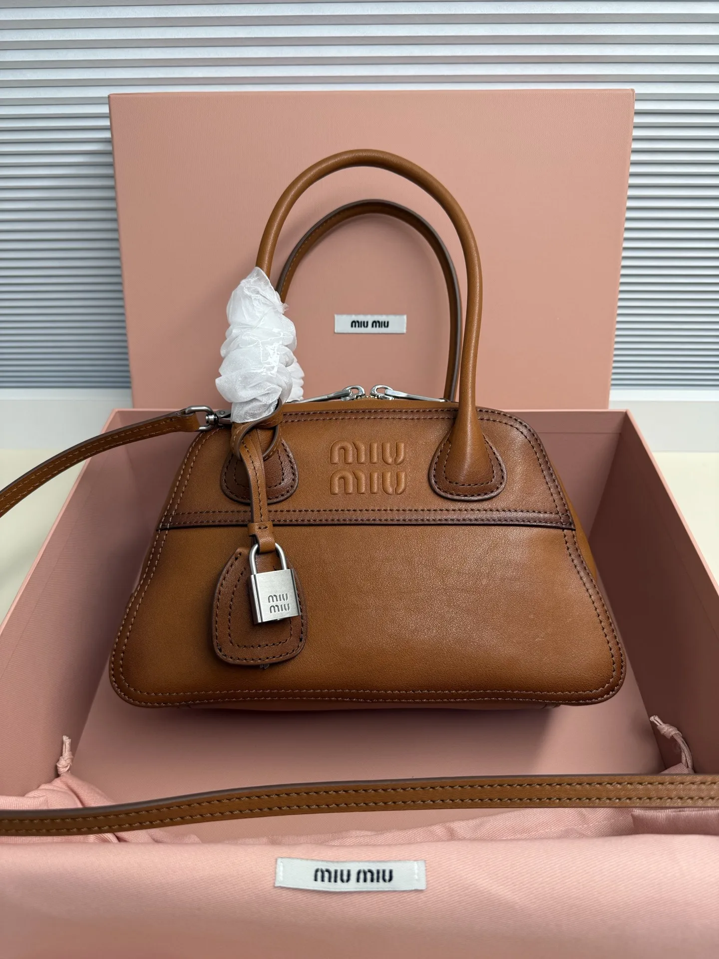 MIU MIU 5BB200 Suede Cowhide Leather Bag Women s Crossbody Bag MIU MIU 5BB200 Suede Cowhide Leather Bag Women s Crossbody Bag