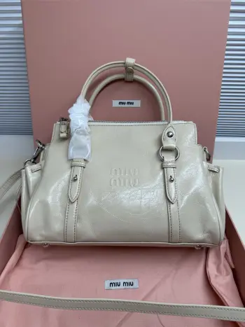 333 Early Spring New Oil Wax Leather Motorcycle Bag Women s Crossbody Bag Replica MIU MIU womens bags