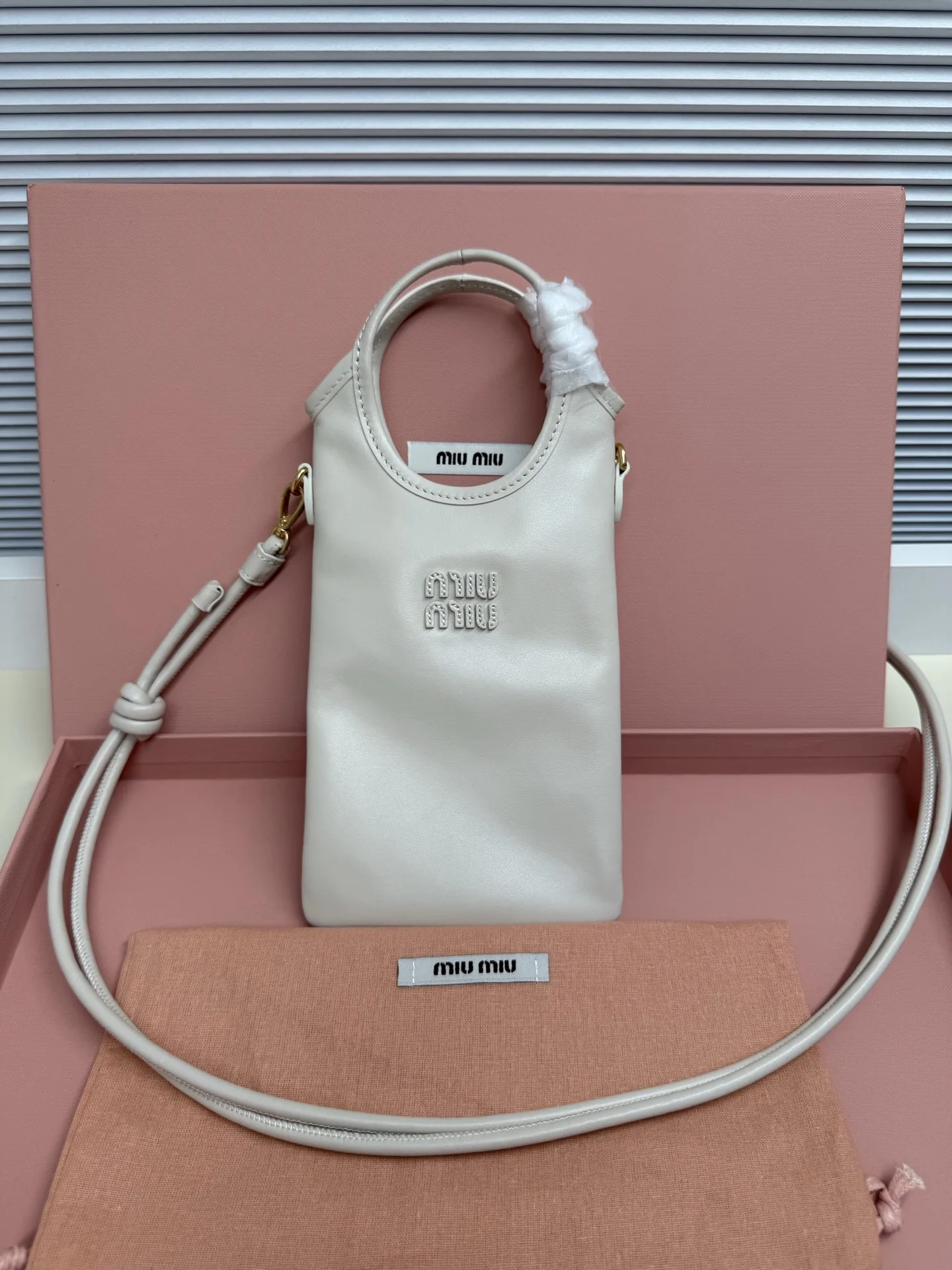 MIU MIU 5nt080 5nt080 New mobile phone bag Women s crossbody bag MIU MIU 5nt080 5nt080 New mobile phone bag Women s crossbody bag