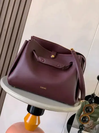 9148 Soft Cowhide Leather Handbag Women s Crossbody Bag Replica Loewe womens bags