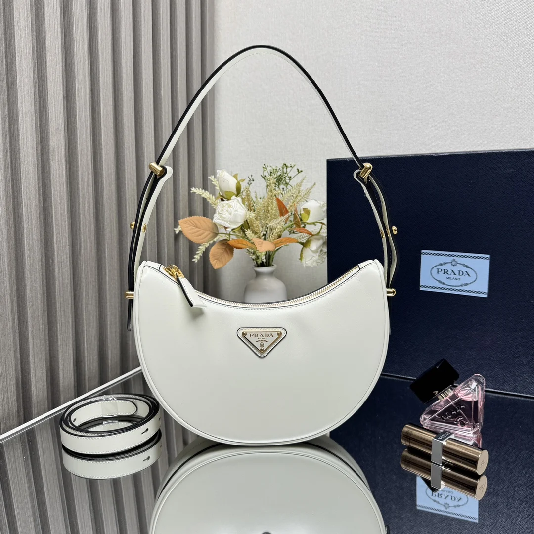 Prada 1BC194 Shoulder Bag Women s Crossbody Bag Prada 1BC194 Shoulder Bag Women s Crossbody Bag