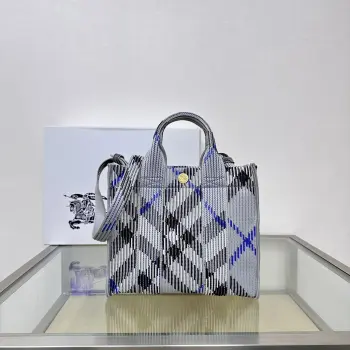 Vertical Tote Bag Women s Crossbody Bag Replica Burberry womens bags