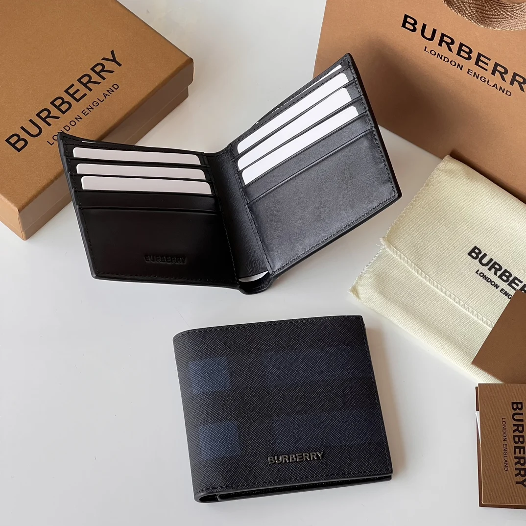 Burberry 80548231 Checked Short Wallet Wallet Burberry 80548231 Checked Short Wallet Wallet