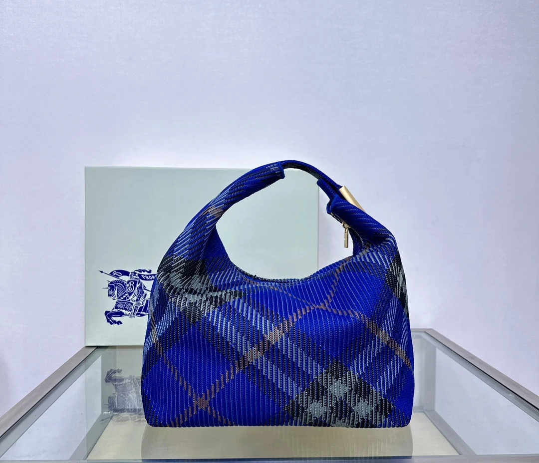Burberry Stand-up clip bag women s shoulder bag