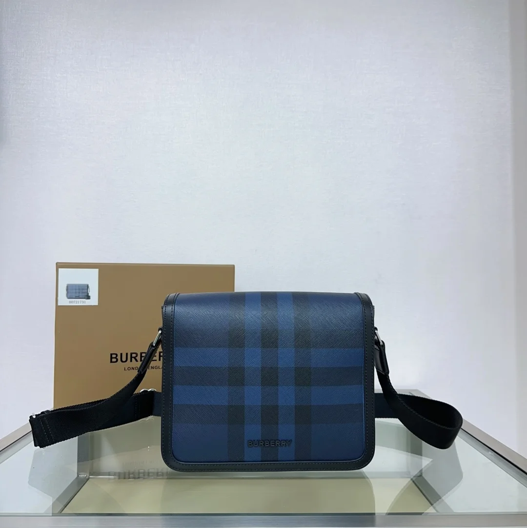 Burberry 1731 Latest Messenger Bag Men s Crossbody Bag Burberry 1731 Latest Messenger Bag Men s Crossbody Bag