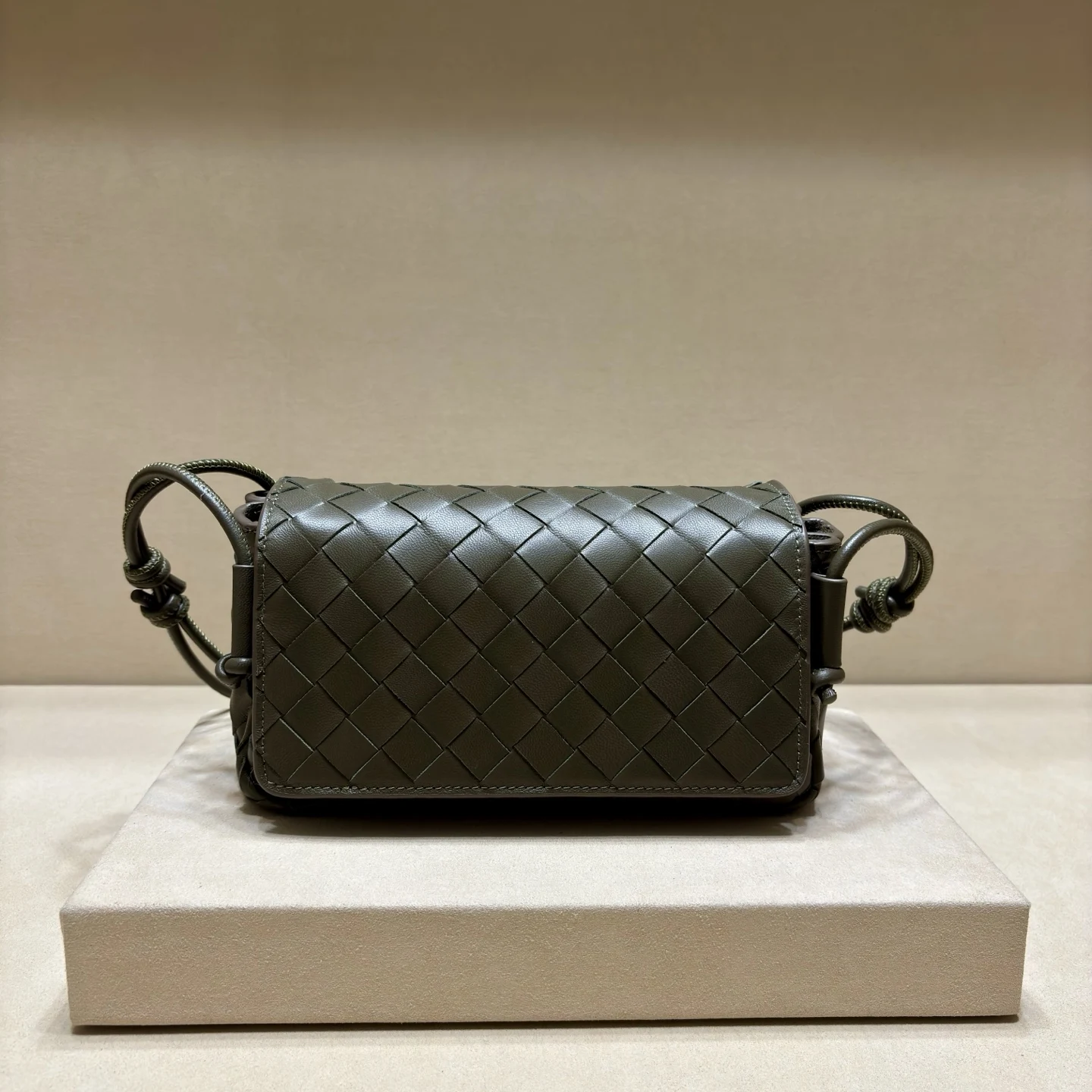 Burberry 3008 Versatile Commuter Bag Women s Crossbody Bag