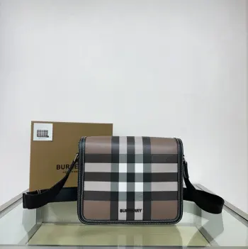 1731 Latest Messenger Bag Men s Crossbody Bag Replica Burberry mens bags