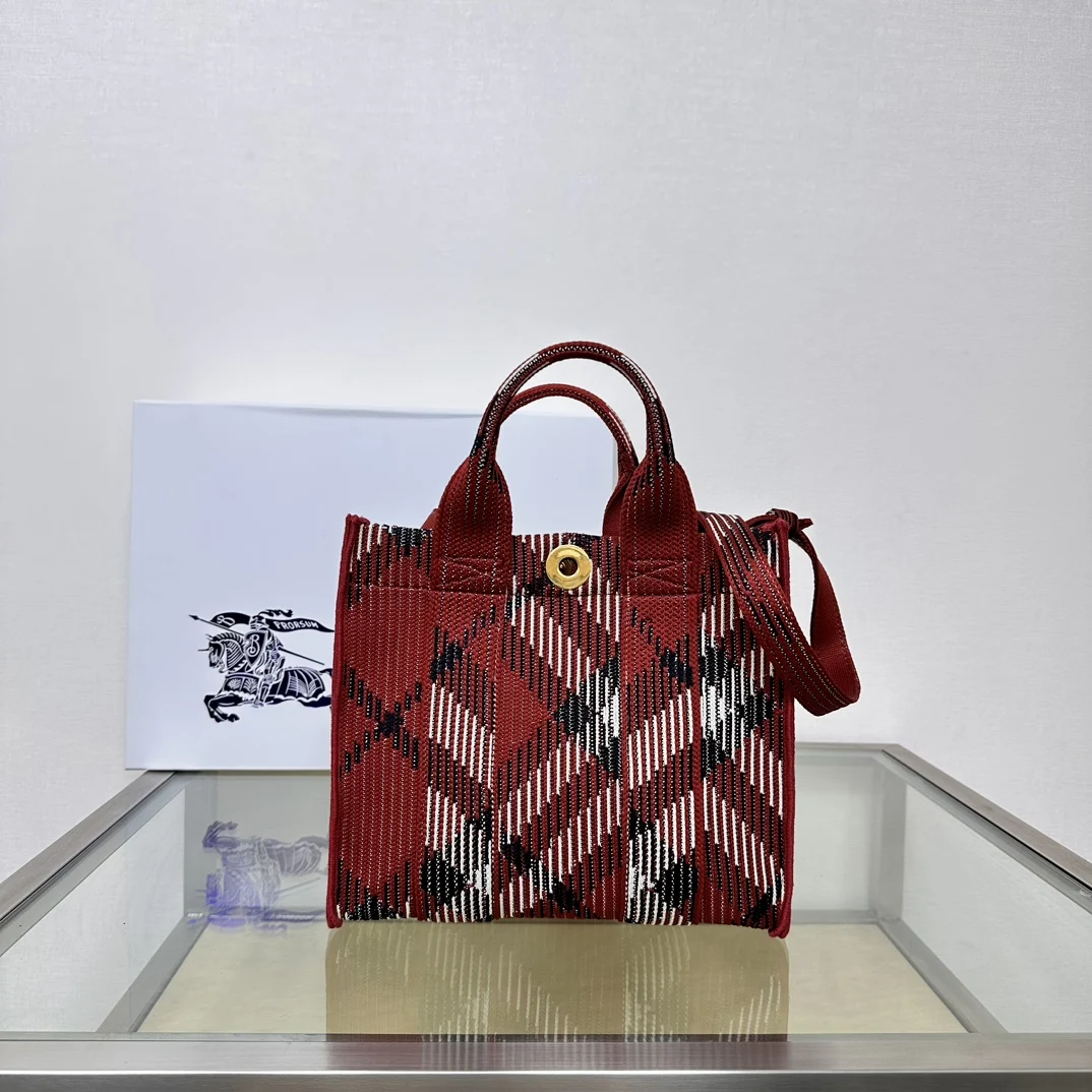 Burberry Vertical Tote Bag Women s Crossbody Bag