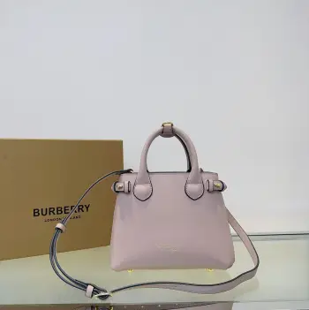 7121 Plaid Leather Banner Bag Women s Crossbody Bag Replica Burberry womens bags