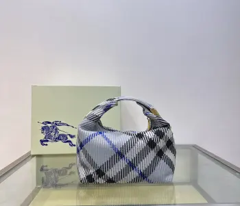 Stand-up clip bag women s shoulder bag Replica Burberry womens bags