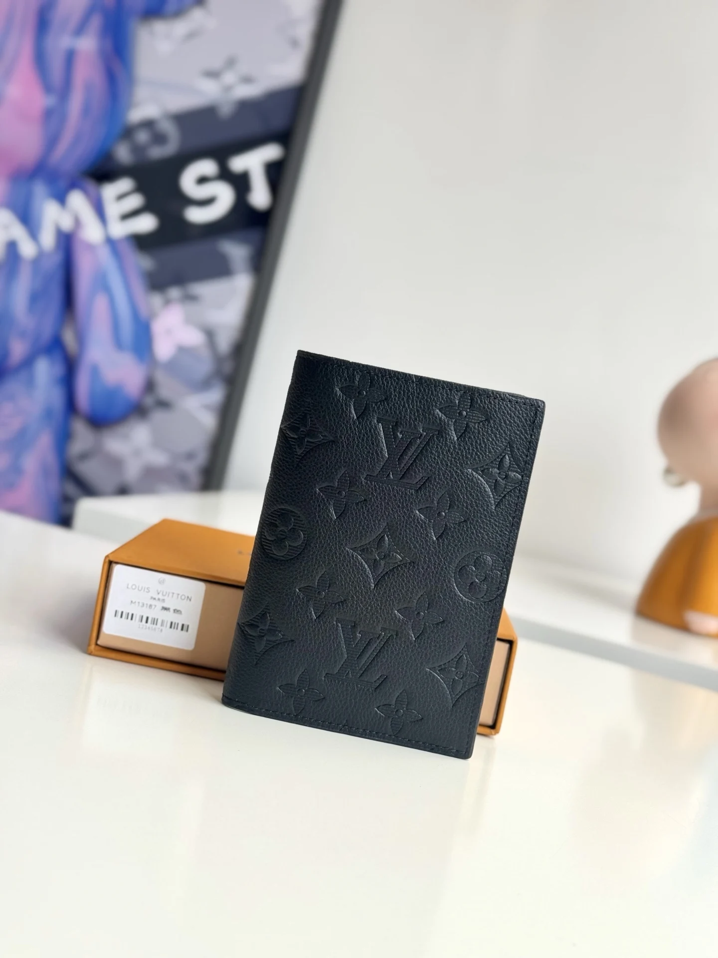 Louis Vuitton M13187 Coated Canvas Travel Clutch Wallet Louis Vuitton M13187 Coated Canvas Travel Clutch Wallet
