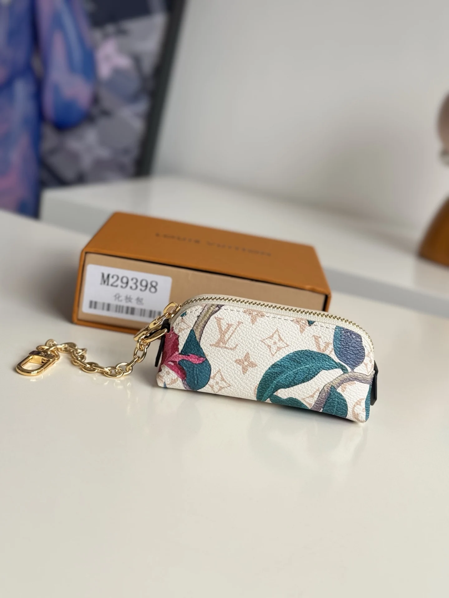 Louis Vuitton M29398 Canvas Cosmetic Bag Women s Handbag Louis Vuitton M29398 Canvas Cosmetic Bag Women s Handbag