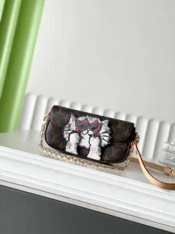 M15148 CHAIN IVY Chain Crossbody Bag Replica Louis Vuitton womens bags