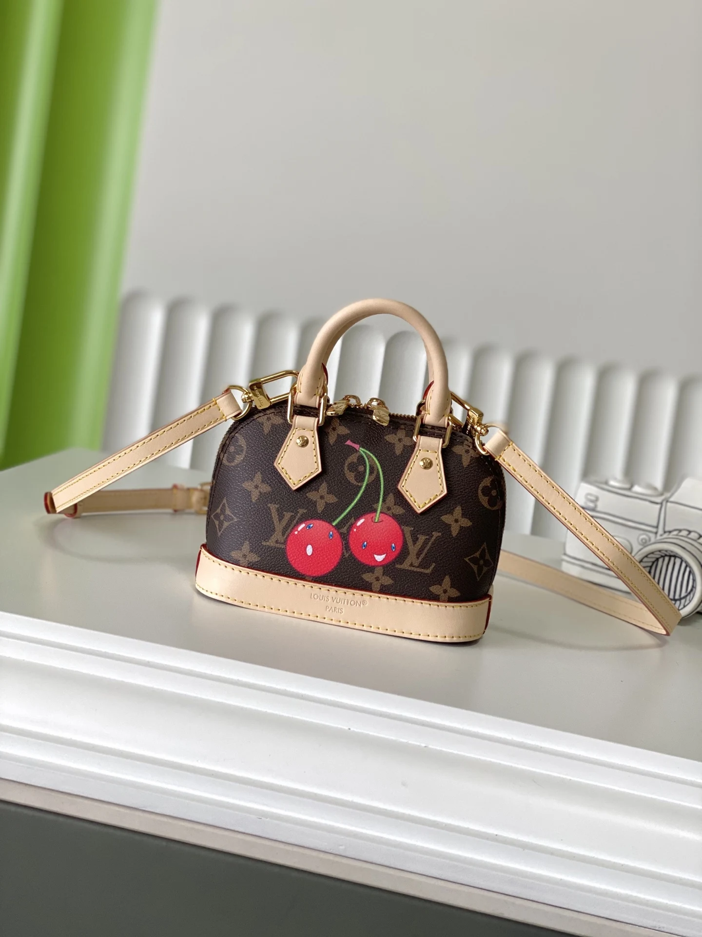 Louis Vuitton M13416 NANO ALMA Mini Shell Bag Handheld Crossbody Bag