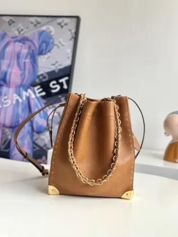M29131 Cowhide Water Bucket Bag Women s Crossbody Bag Replica Louis Vuitton womens bags
