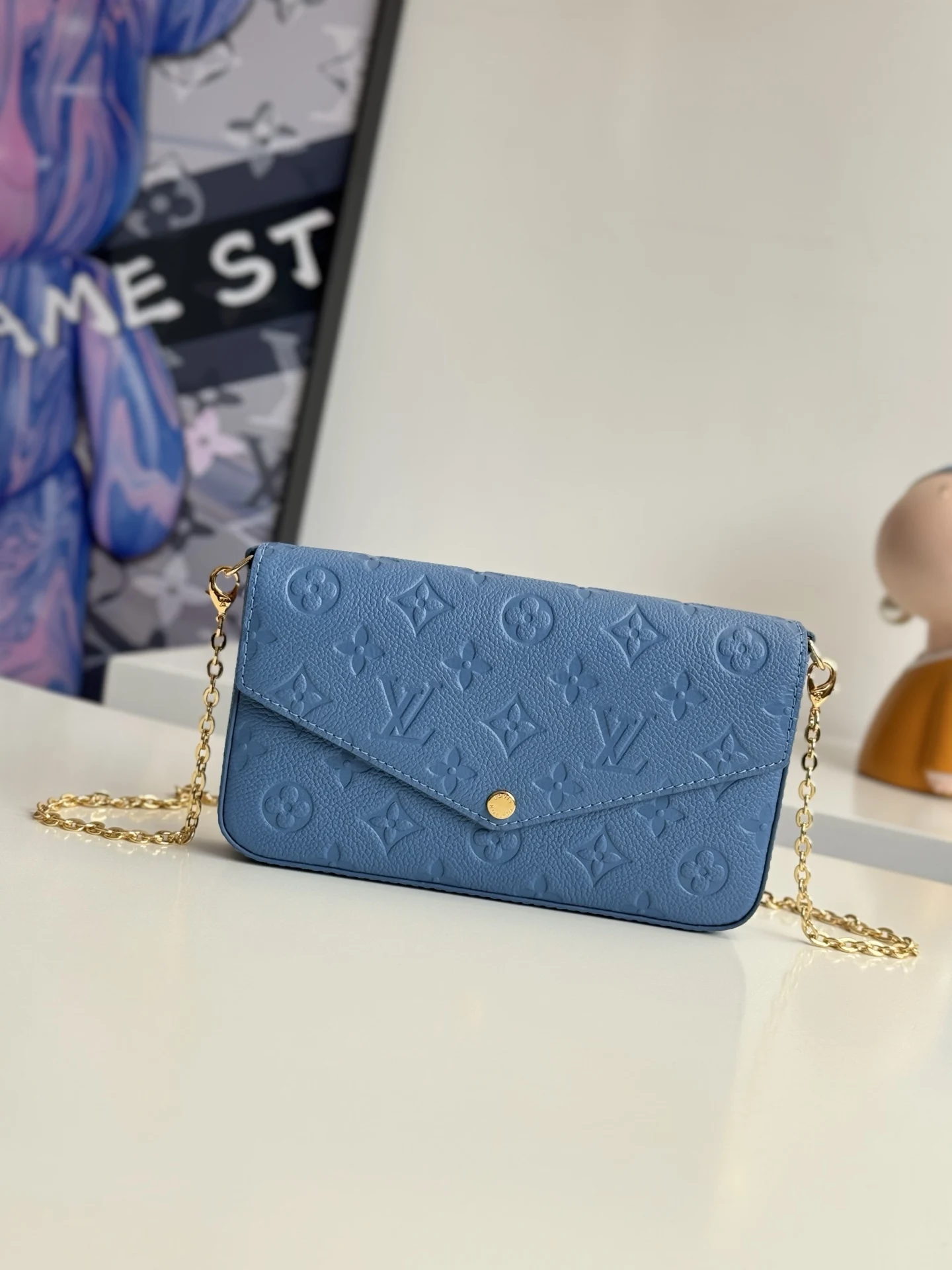 Louis Vuitton M28891 Denim Handbag Women s Crossbody Bag Louis Vuitton M28891 Denim Handbag Women s Crossbody Bag