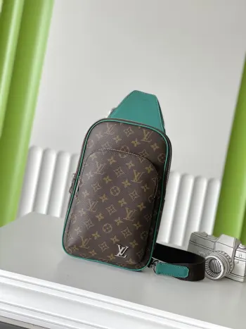 M12734 AUENUE NM Vintage Single Shoulder Chest Bag Replica Louis Vuitton belt bags