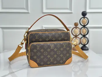 M27852 Large Crossbody Bag Women s Crossbody Bag Replica Louis Vuitton womens bags