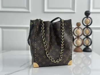 M28515 Full Leather Rivet Bucket Bag Women s Crossbody Bag Replica Louis Vuitton womens bags