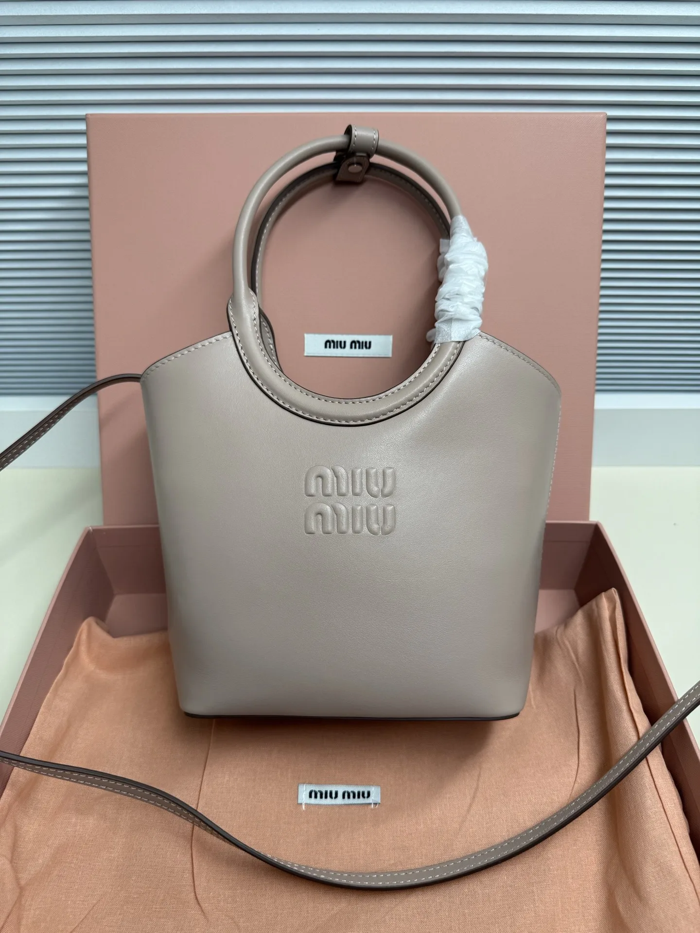 MIU MIU 5BA330 Vintage Mini Tote Women s Crossbody Bag MIU MIU 5BA330 Vintage Mini Tote Women s Crossbody Bag