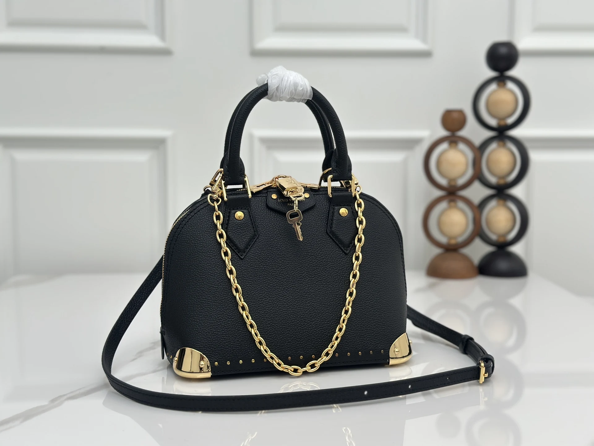 Louis Vuitton M29091 Matte Hard Case Corner Handbag Women s Crossbody Bag