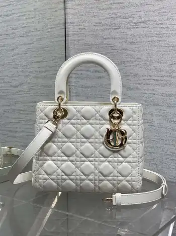 Latest flip leather five-compartment bag women s crossbody bag Replica Dior womens bags