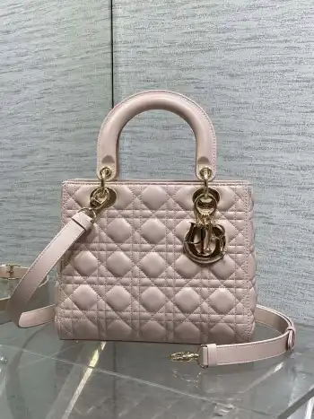 Latest flip leather five-compartment zipper bag women s crossbody bag Replica Dior womens bags
