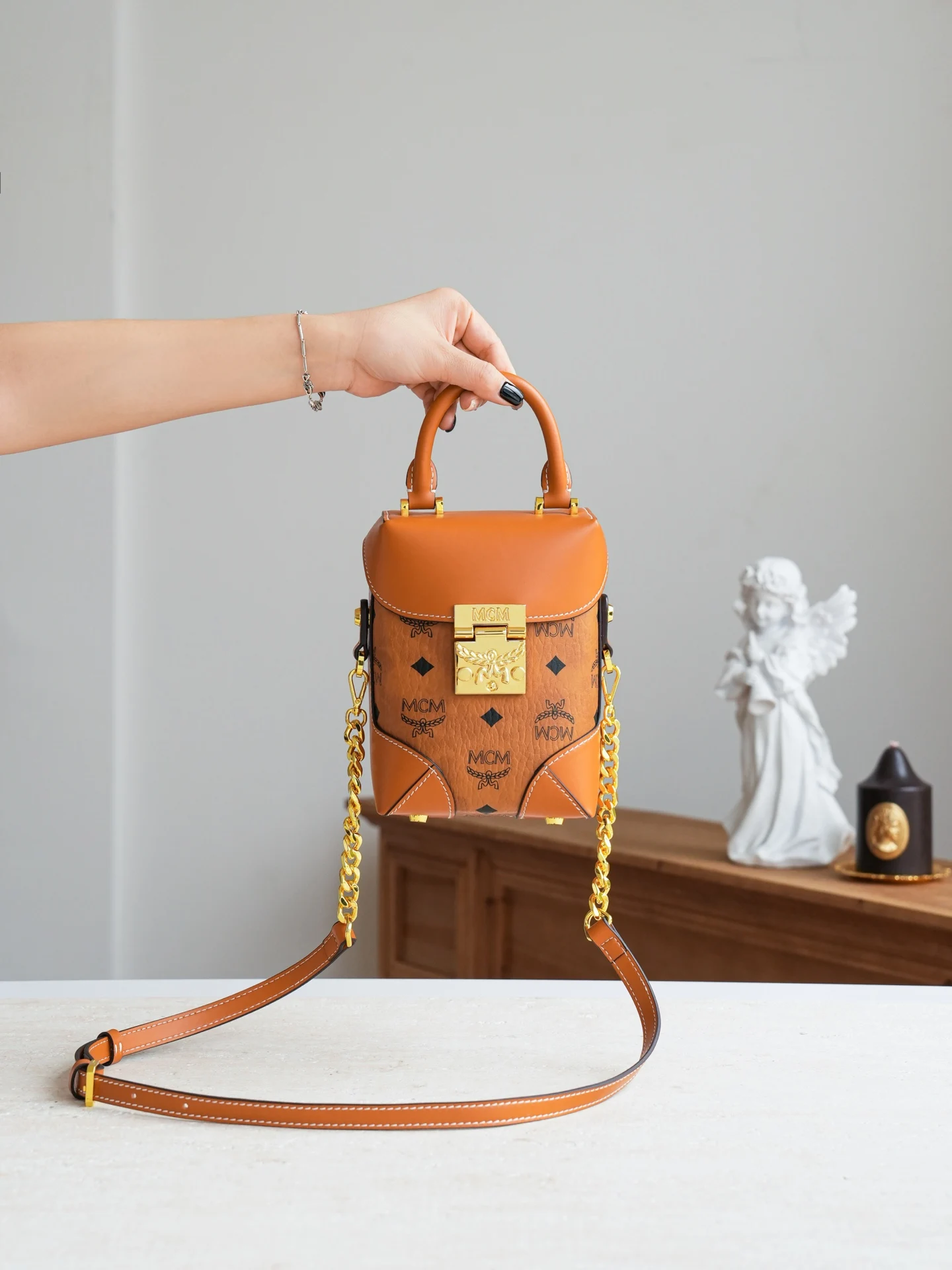 MCM MWRAABF05CO001 French Fries Package Single Shoulder Tote Crossbody Bag Women s Crossbody Bag MCM MWRAABF05CO001 French Fries Package Single Shoulder Tote Crossbody Bag Women s Crossbody Bag