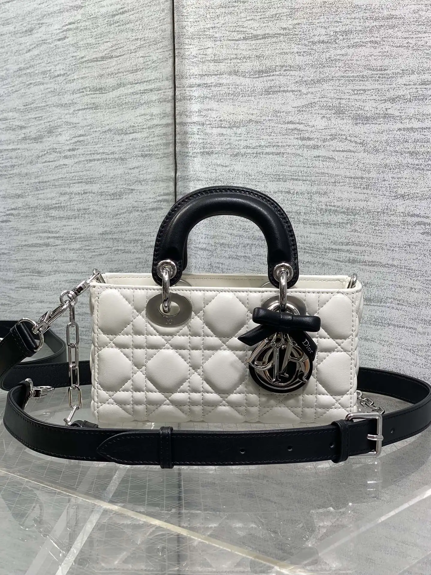Dior Black and white patchwork silver buckle bow rectangular bag women s crossbody bag Dior Black and white patchwork silver buckle bow rectangular bag women s crossbody bag