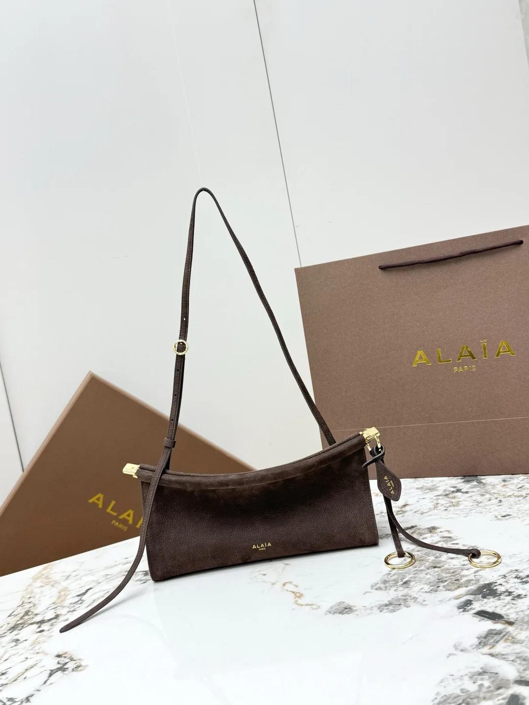ALAIA A1430 Arc Clip Bag Women s Crossbody Bag ALAIA A1430 Arc Clip Bag Women s Crossbody Bag