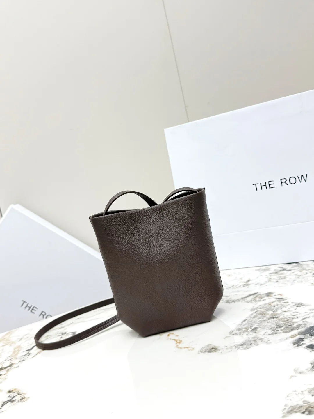 THE ROW T1863 New Mini Phone Bag Women s Crossbody Bag THE ROW T1863 New Mini Phone Bag Women s Crossbody Bag