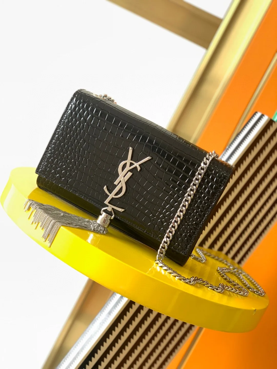 SAINT LAURENT 377628 Simple Flap Chain Bag Women s Crossbody Bag