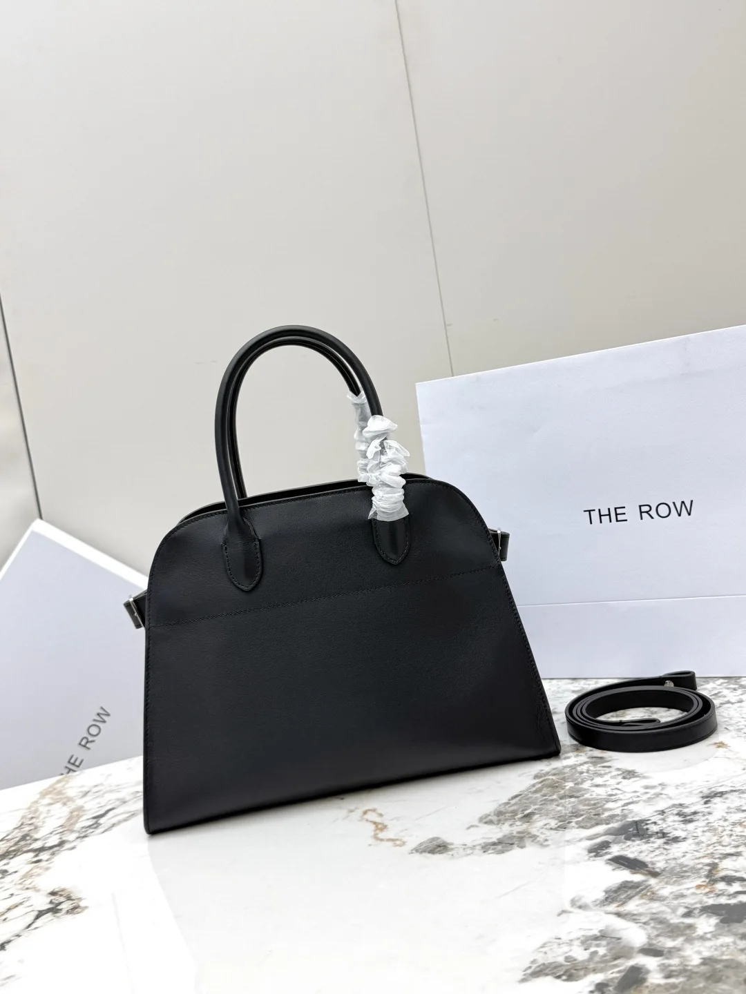 THE ROW T1586 Classic Tote Bag Women s Crossbody Bag THE ROW T1586 Classic Tote Bag Women s Crossbody Bag
