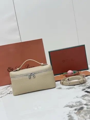 Hand-held lunch box bag, women s crossbody bag Replica Loro Piana womens bags
