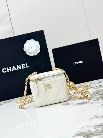 AP1447 All-Steel Golden Chain Box Bag Women s Crossbody Bag Replica Chanel womens bags