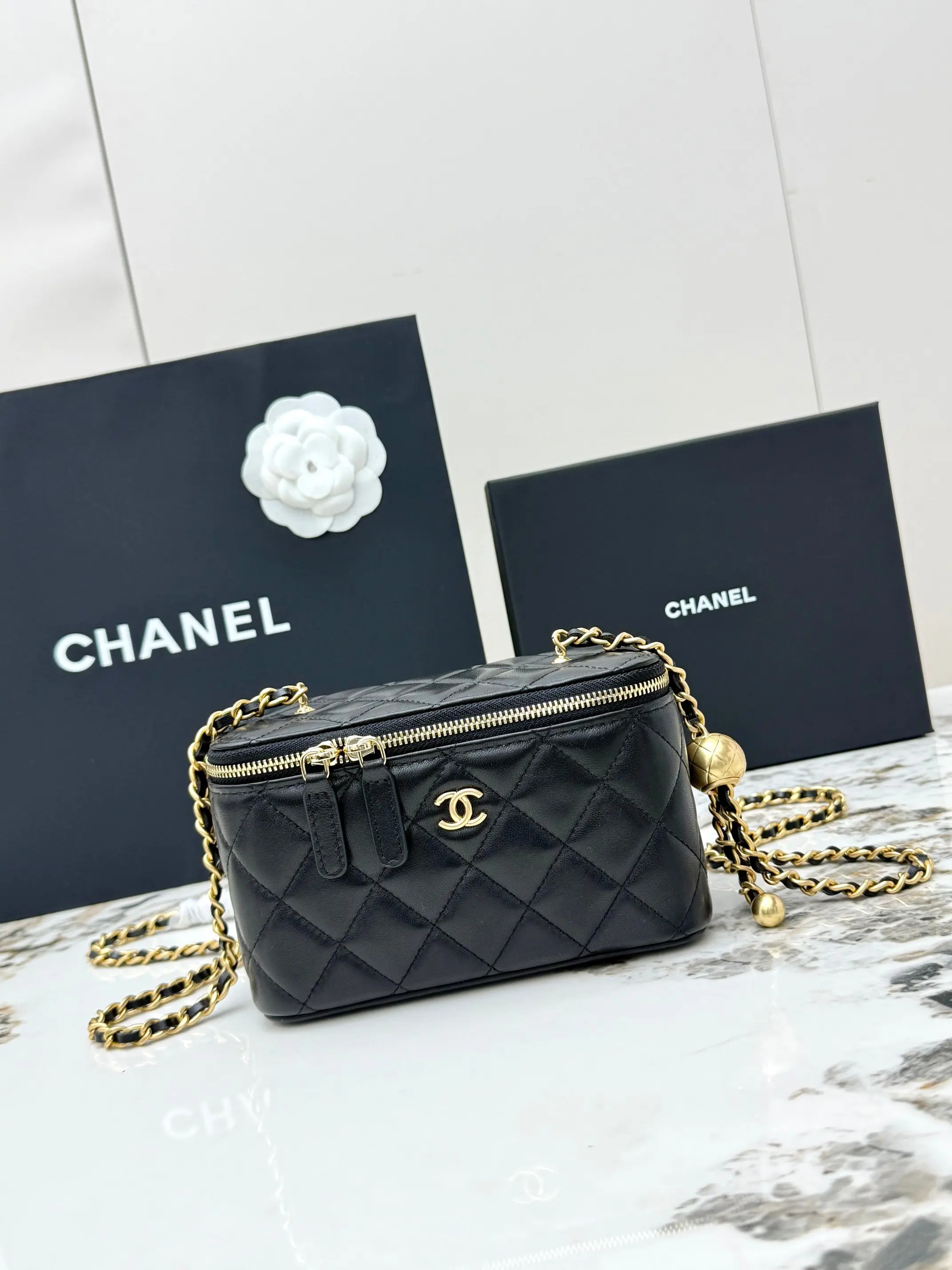 Chanel AP2303 Full Steel Golden Chain Box Bag Women s Crossbody Bag