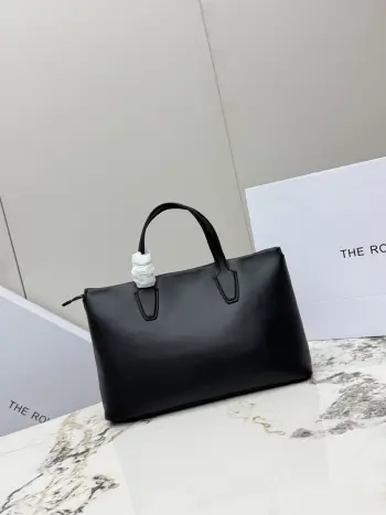 T1909 Cowhide Pebble Grain Handbag Women s Handbag Replica THE ROW womens bags
