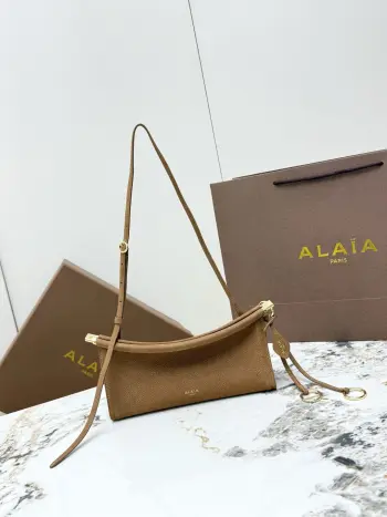 A1430 Arc Clip Bag Women s Crossbody Bag Replica ALAIA womens bags