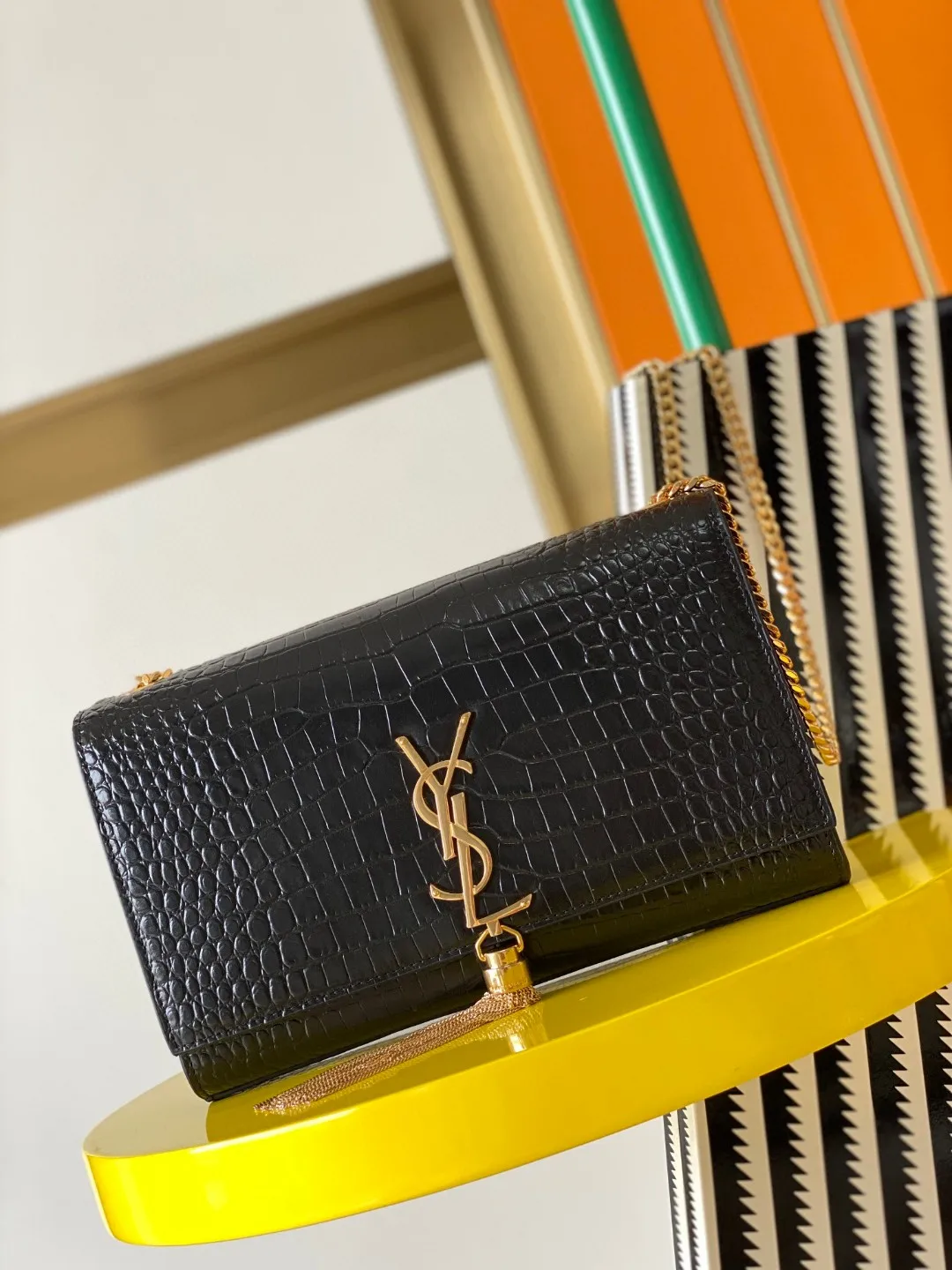 SAINT LAURENT 377829 Simple Flap Chain Bag Women s Crossbody Bag