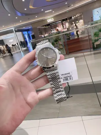 Classic Gucci Watch Men s Quartz Watch Replica Gucci Mens Watches