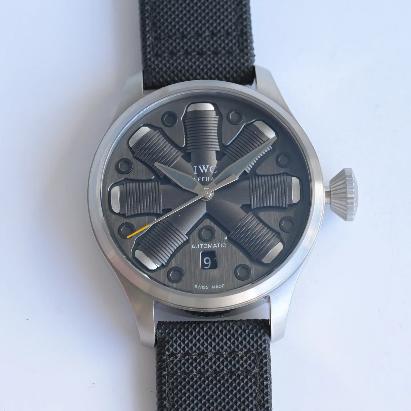 Bvlgari Concept Table Special Edition Men s Mechanical Watch