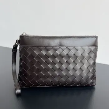 795712 Woven Clutch Bag Men s Clutch Bag Replica Bottega Veneta mens bags