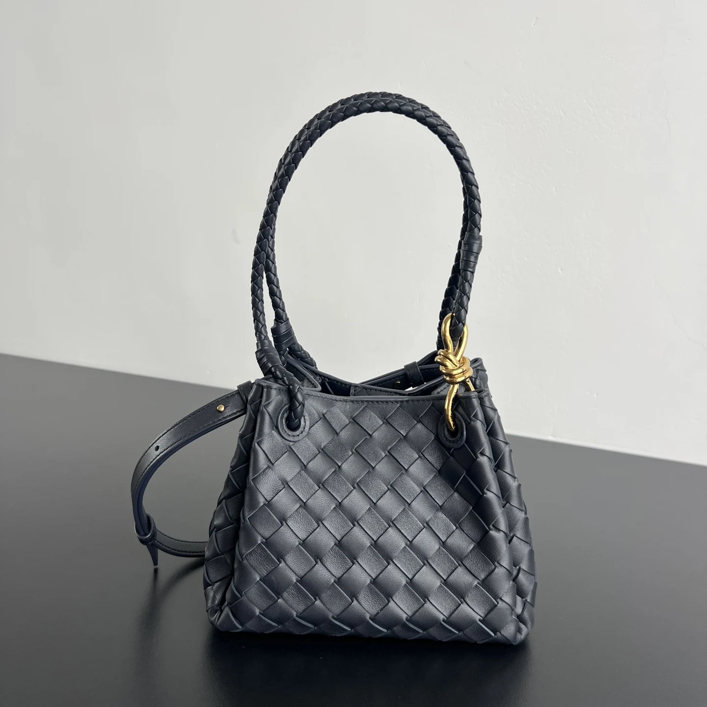 Bottega Veneta 796569 Woven Leather Shoulder Bag Women s Shoulder Bag Bottega Veneta 796569 Woven Leather Shoulder Bag Women s Shoulder Bag