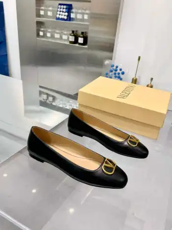 Ballet flats women s shoes Replica Valentino Garavani Womens Pumps and Heels