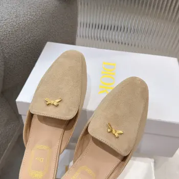 Flat sheepskin slippers Women s slippers Replica Dior Womens Sandals and Slides