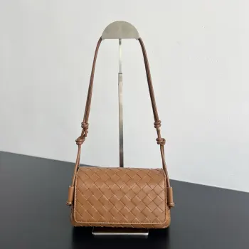 843893 Flip Cover Double Compartment Large Capacity Small Bag Women s Crossbody Bag Replica Bottega Veneta womens bags