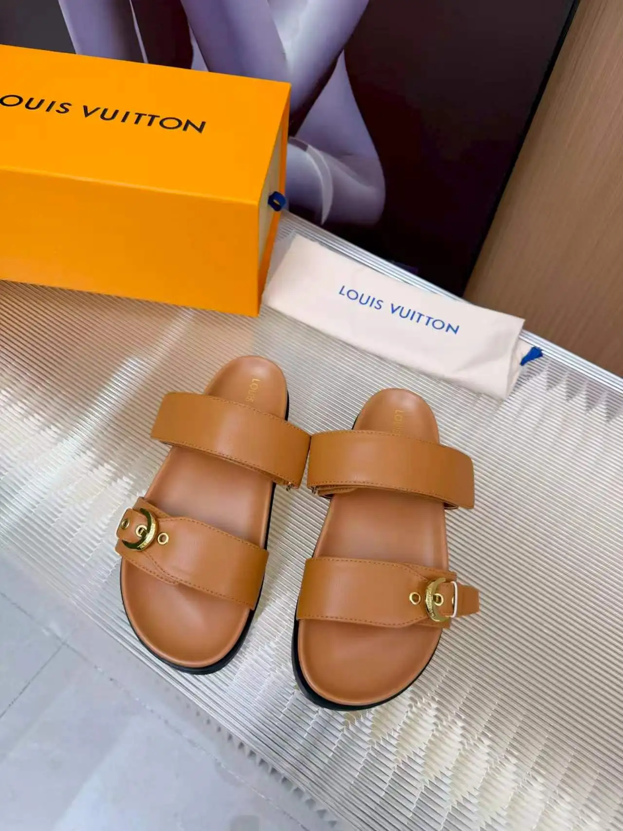 Louis Vuitton Louis Vuitton new shoes women s slippers Louis Vuitton Louis Vuitton new shoes women s slippers